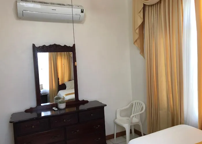 Goldenview 3*