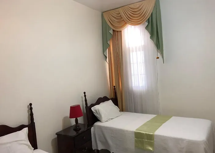 Goldenview